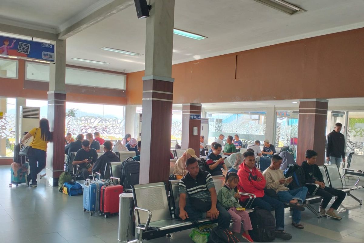 Jumlah pemudik di bandara internasional HAS Hanandjoeddin capai 25.158 orang