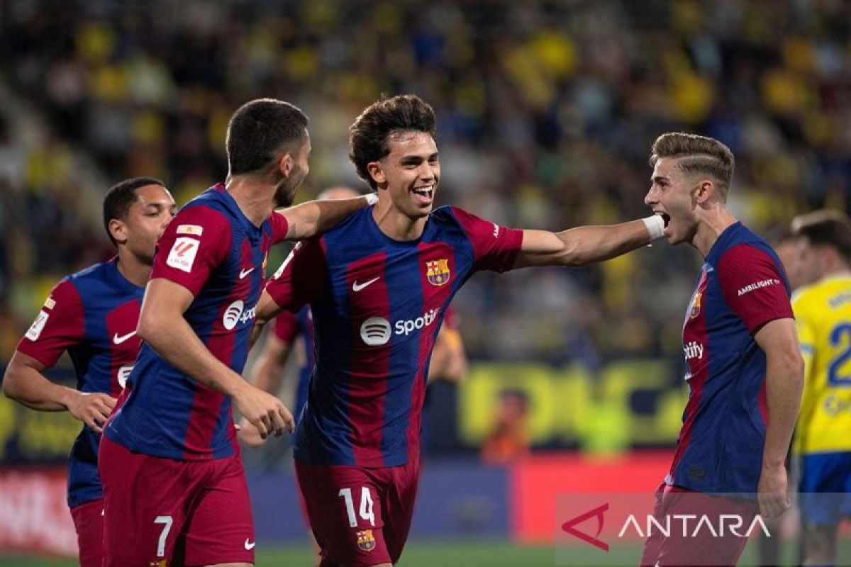 Gol spektakuler Joao Felix menangkan Barcelona 1-0 di markas Cadiz