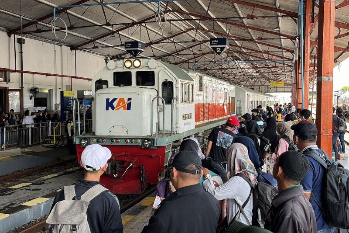 Daop 7 Madiun Prediksi Puncak Arus Balik Lebaran Berlangsung Pada H 3