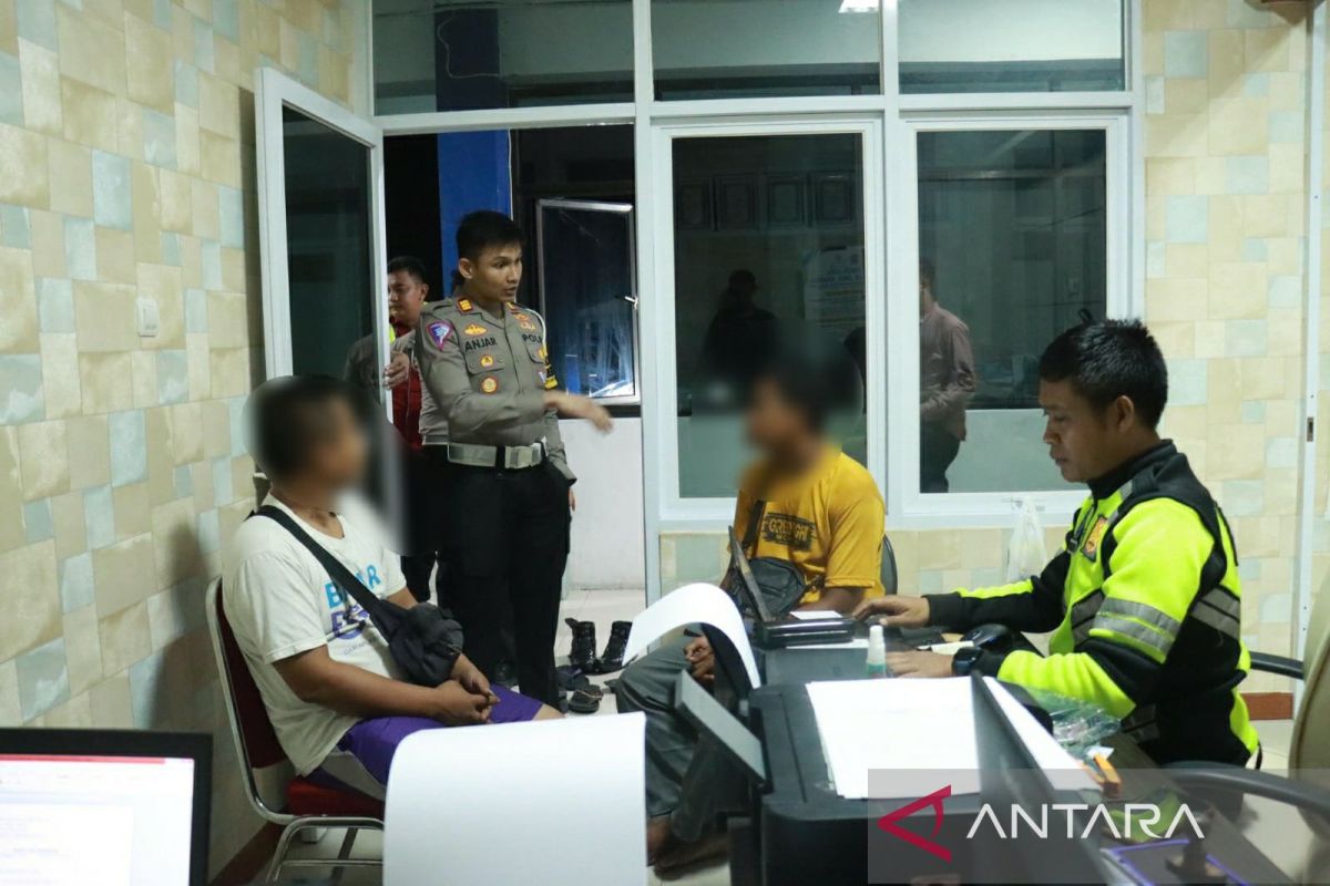 Polisi Bojonegoro amankan sopir bus terlibat cekcok dengan pengendara