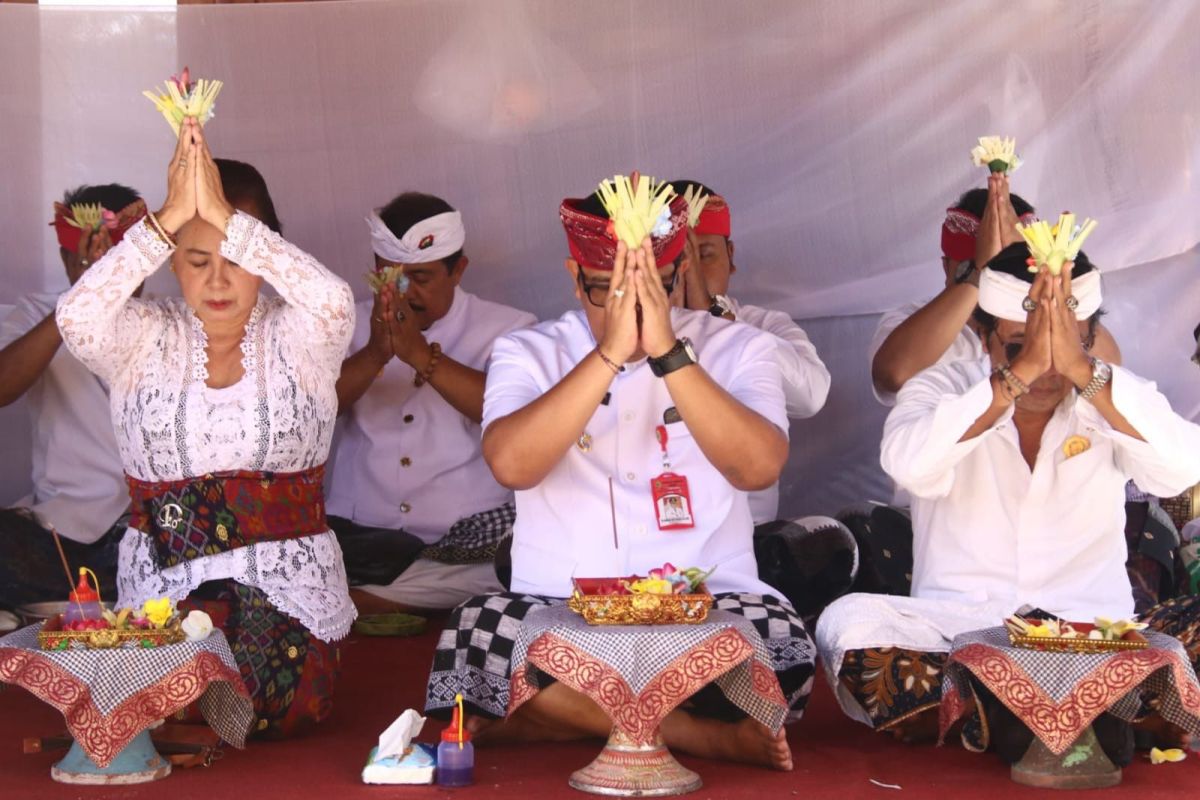 Bupati Tabanan komitmen lestarikan budaya dan tradisi Bali