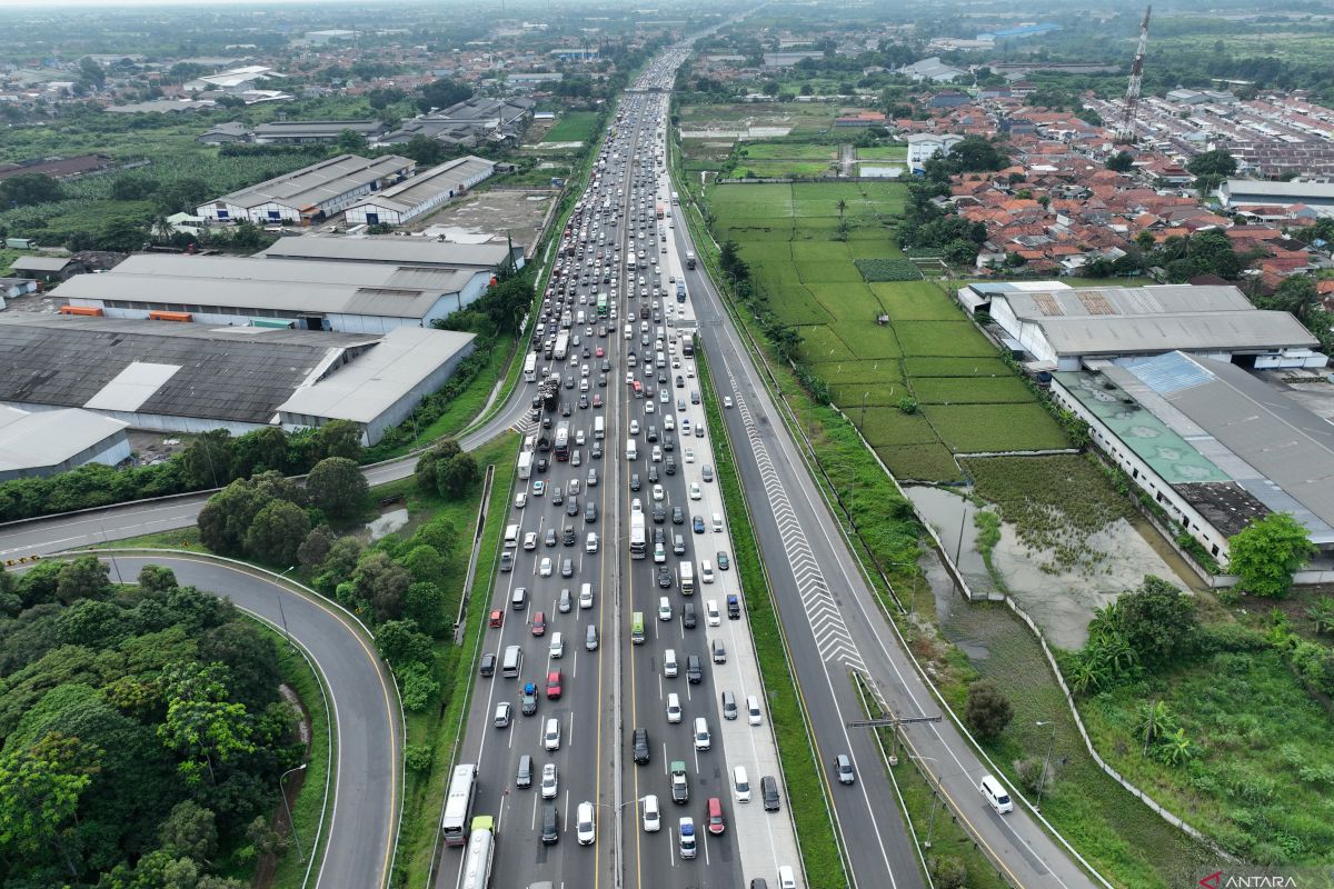 Effendy praises quick repair of toll roads for Eid homecoming