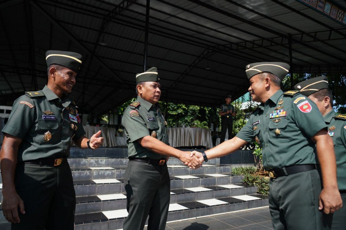 Pangdam XIV/Hasanuddin gelar halal bihalal dengan prajurit dan PNS