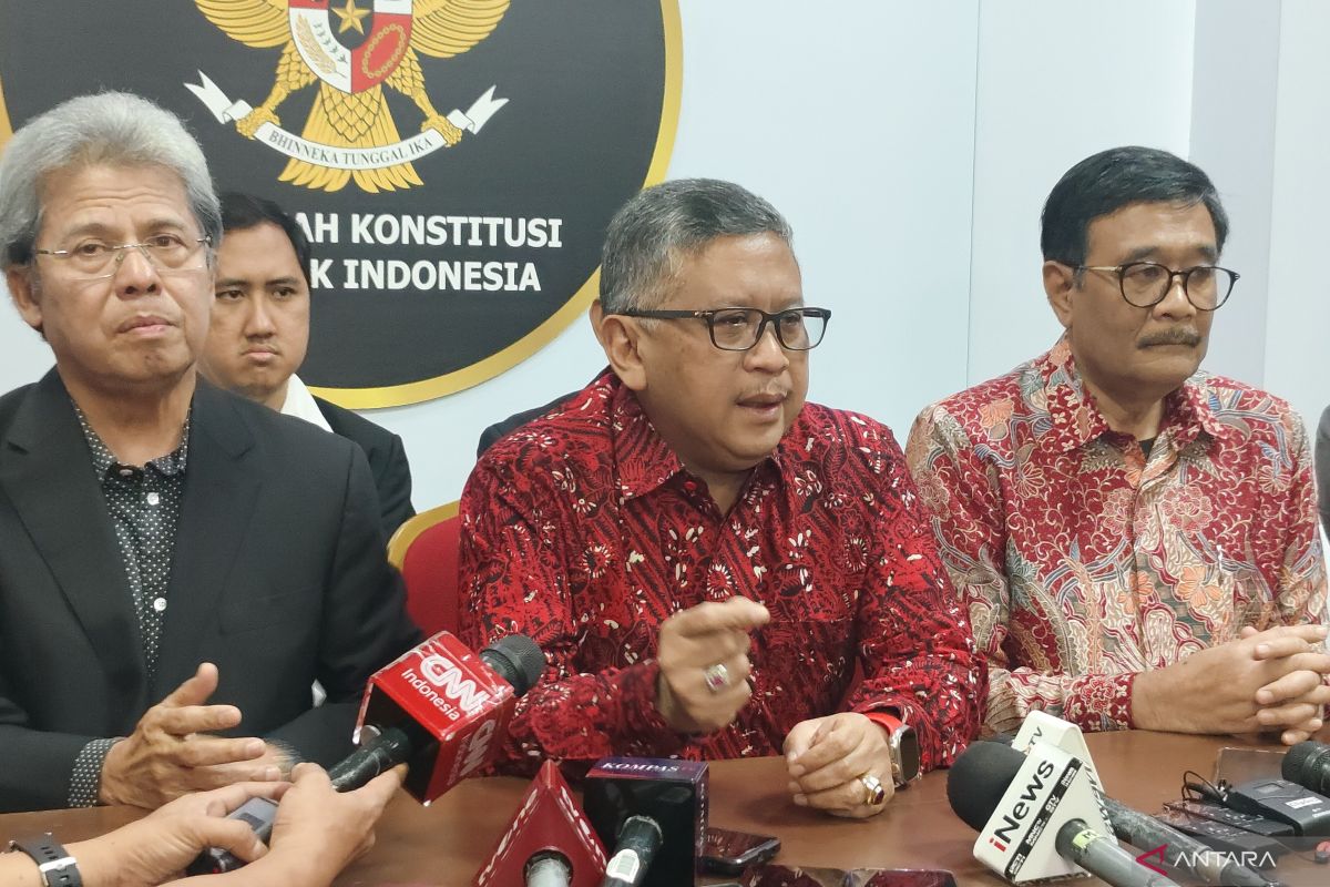 Sekjen PDIP tegaskan "amicus curiae" Megawati bukan untuk intervensi MK