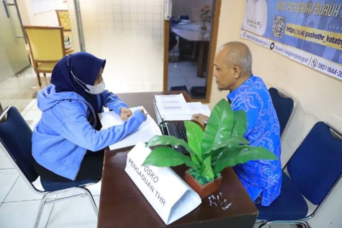 Disnaker Kota Tangerang terima 11 laporan pengaduan THR