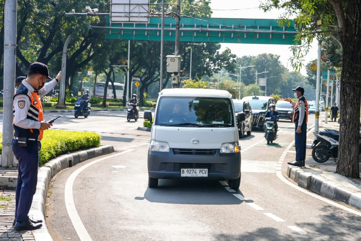 Jakarta Pusat kembali lakukan pengaturan lalin kendaraan bermotor