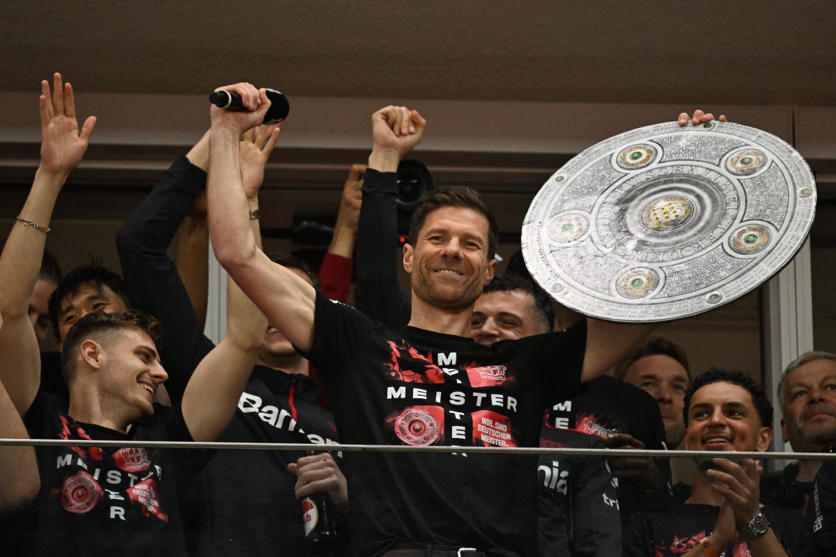 Bayer Leverkusen pertama kali juara Bundesliga dan tak pernah kalah