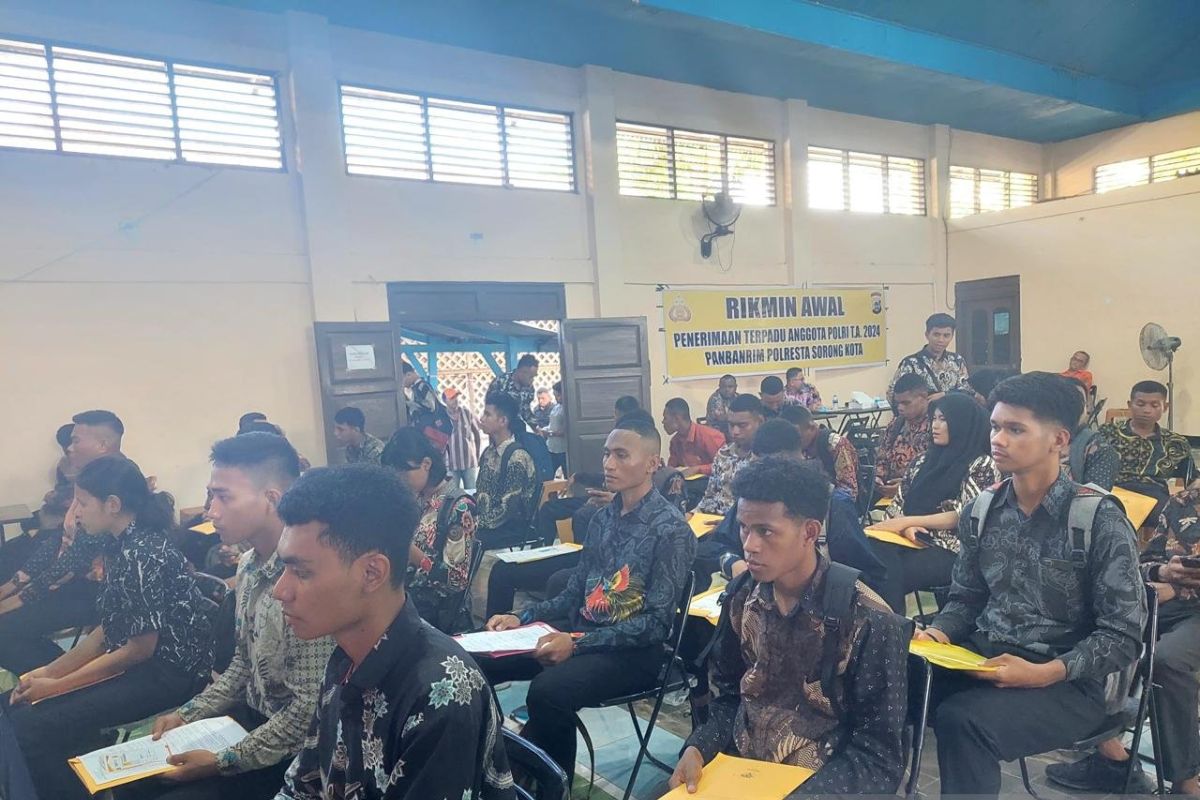 1.121 orang mendaftar calon anggota Polri di Sorong