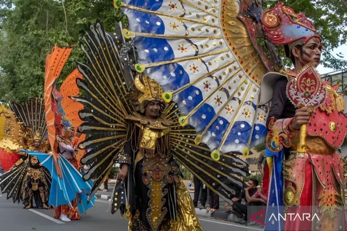 Pemprov gelar Karnaval Budaya 2024 meriahkan HUT Ke-60 Sulteng