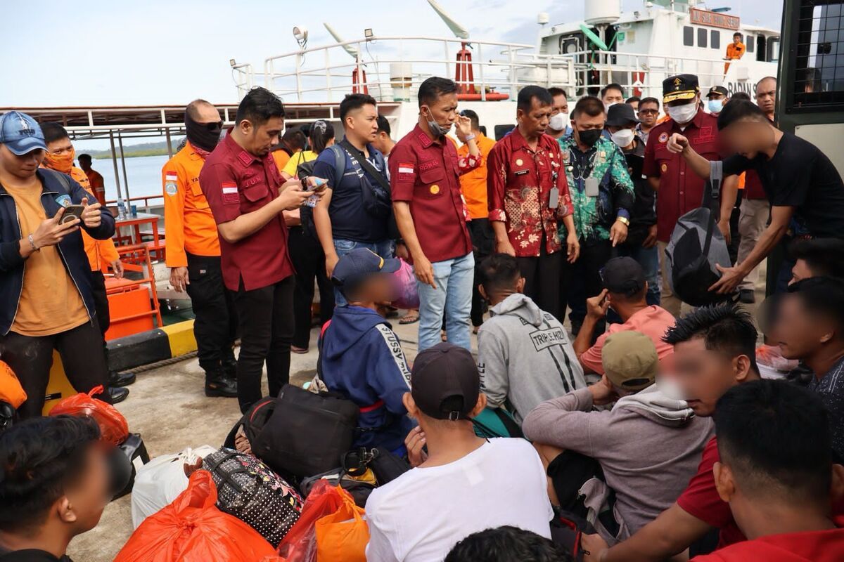 Pegawai-WBP Lapas Tagulandang dievakuasi, dampak Gunung Ruang, Sulut, erupsi