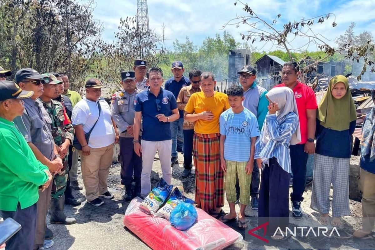 Korban kebakaran rumah di Tanjung Samak terima bantuan
