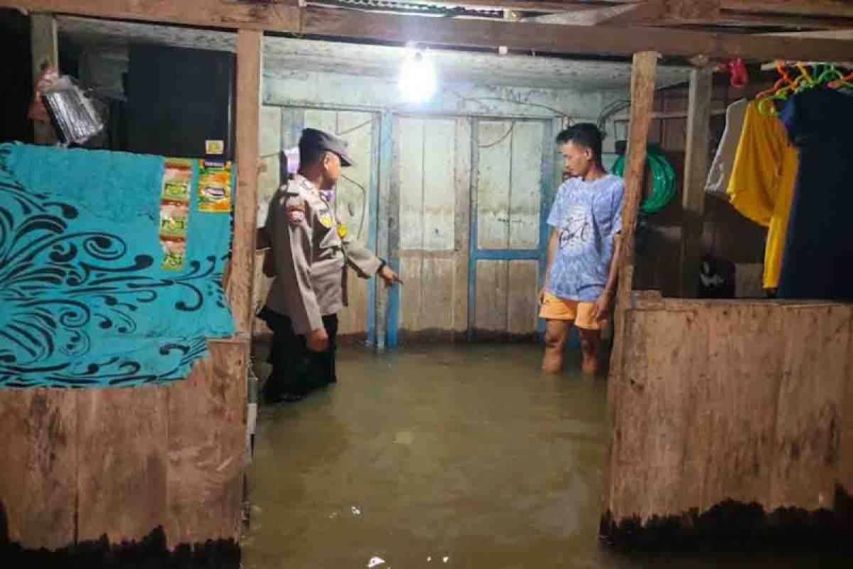Siap tanggap bencana, sejumlah lokasi rawan banjir di Kobar terus dipantau