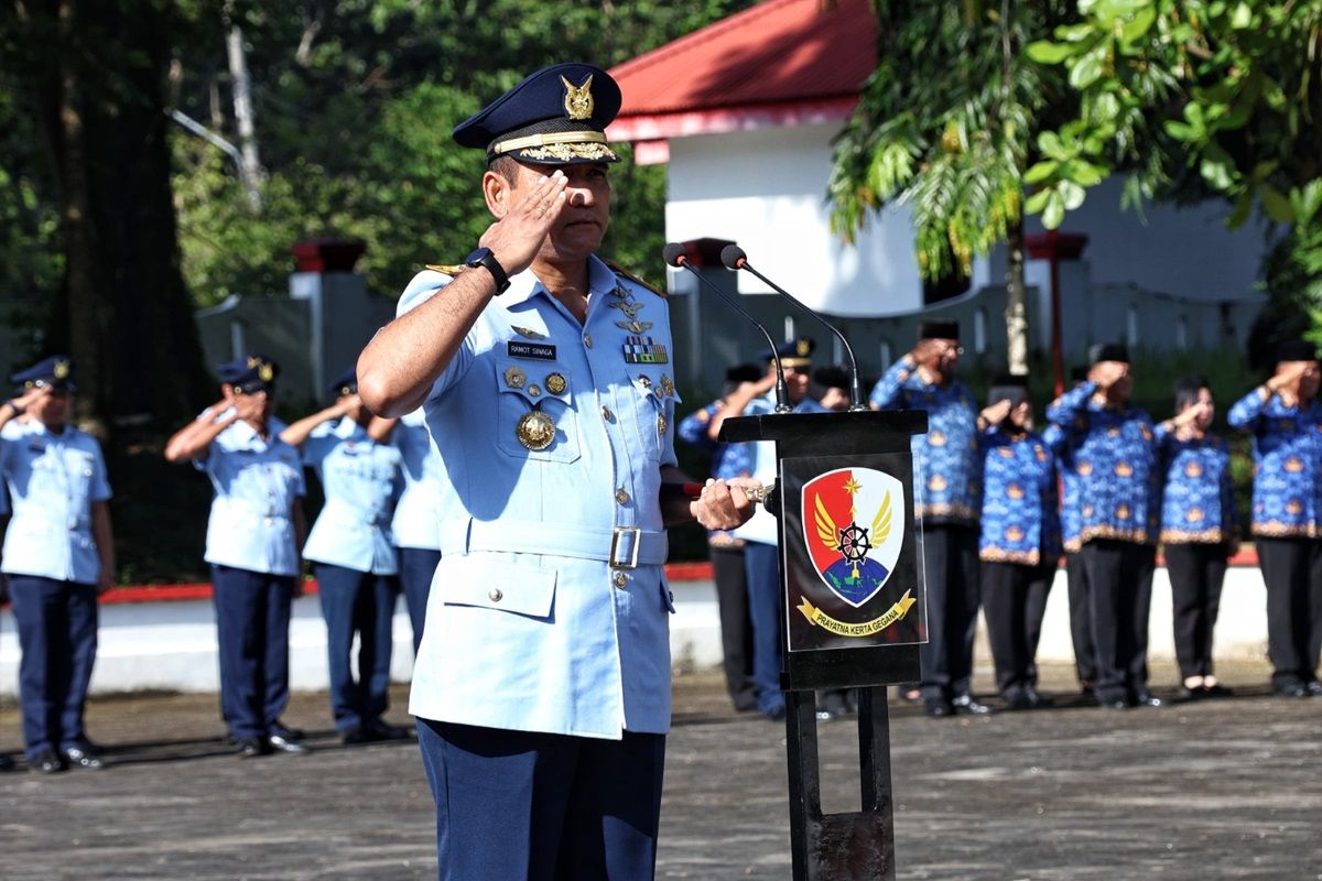 Jelang peringatan HUT Ke-78 TNI AU, Danlanud Sam Ratulangi pimpin ziarah di TMP Kairagi