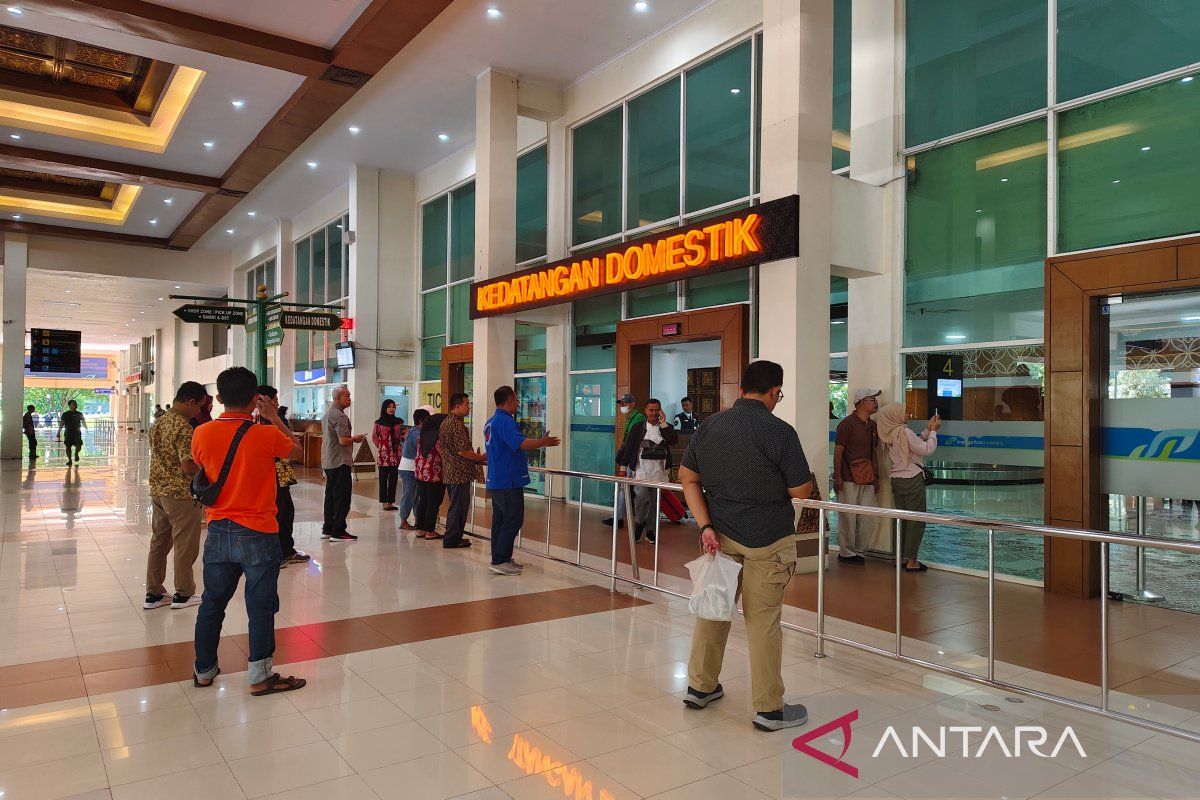 Bandara Adi Soemarmo pastikan terbuka dengan  rute baru