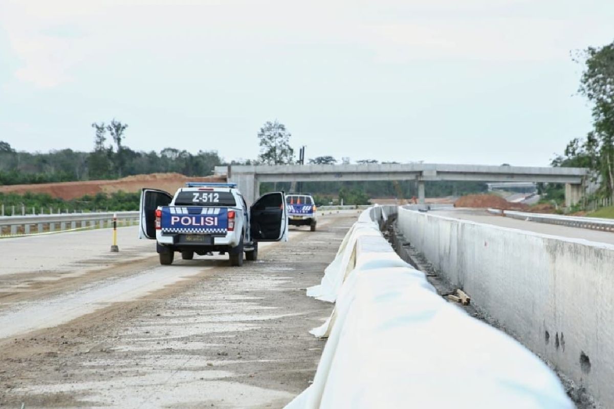 Menteri PUPR targetkan pembangunan Tol Palembang-Betung tuntas tahun depan