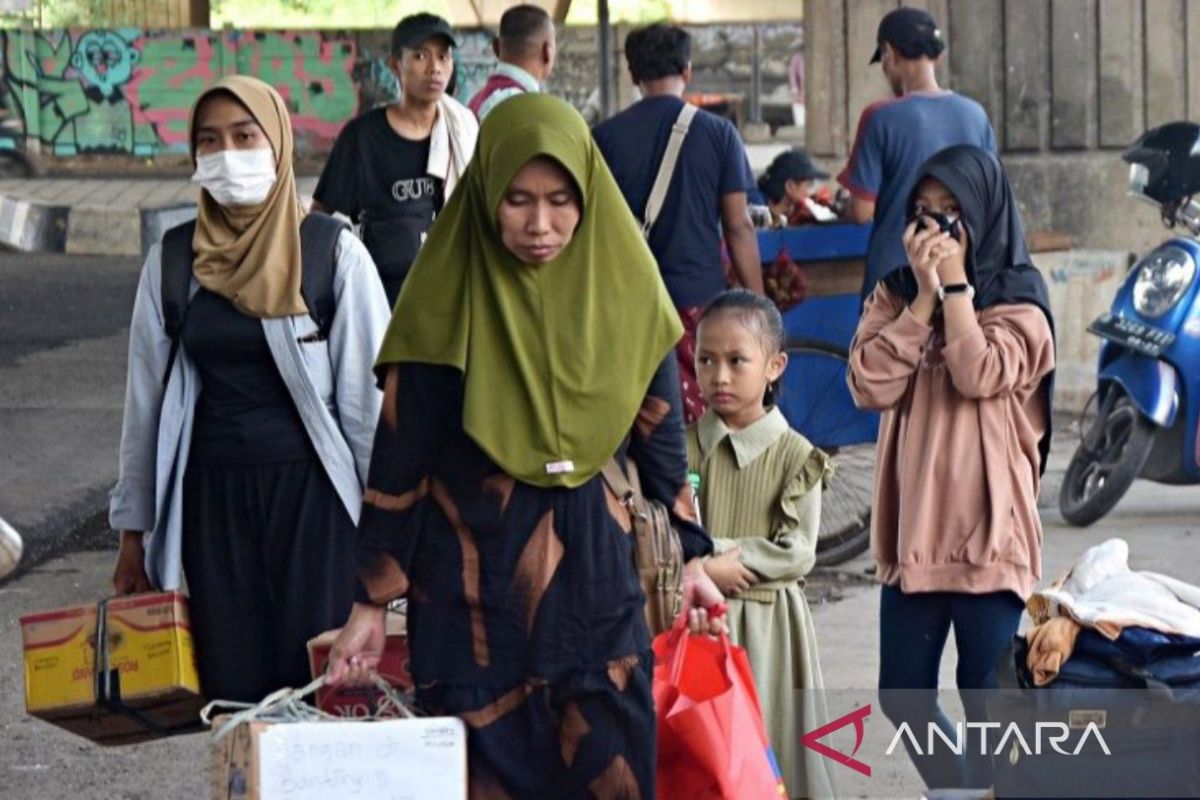 Pemkab Bekasi perkirakan pendatang baru usai Lebaran menurun