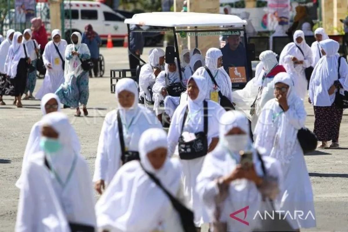 Kemenag: Jamaah haji Aceh Besar dibagi dua kelompok terbang