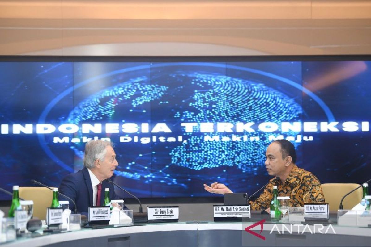 Menkominfo bahas transformasi digital saat bertemu dengan Tony Blair