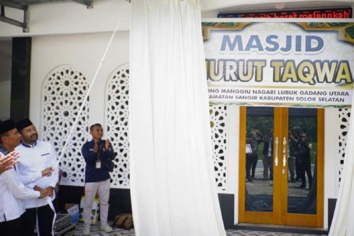 Pemkab Solok Selatan resmikan masjid Nurut Taqwa Lubuk Gadang Utara