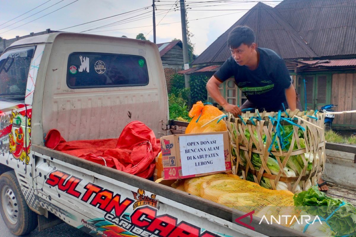 Pengepul sayuran di Rejang Lebong himpun bantuan korban banjir Lebong