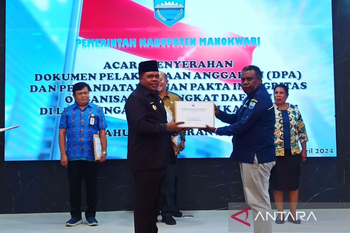 Bupati: Penyerahan DPA percepat pertumbuhan ekonomi di Manokwari