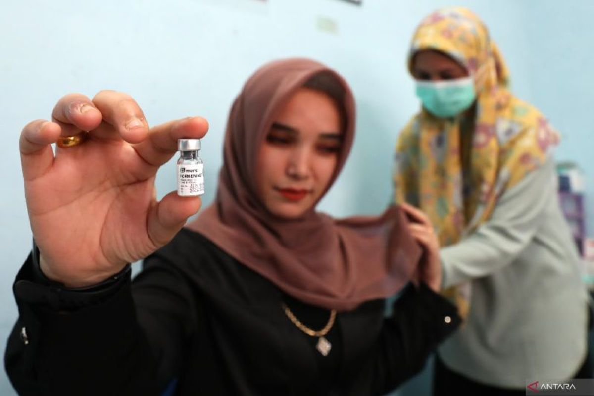 Dokter imbau calon jamaah haji tak takut lakukan vaksin meningitis
