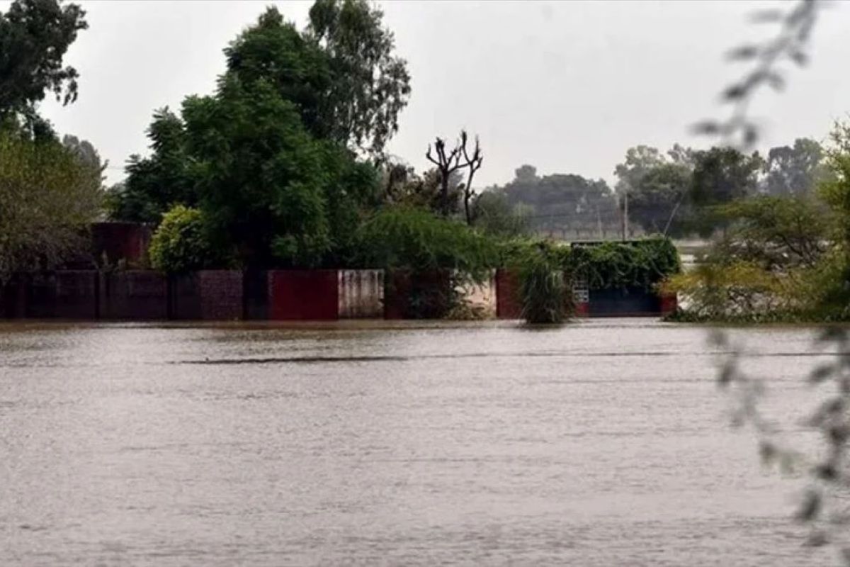 Korban tewas akibat banjir di Kenya jadi 76 orang