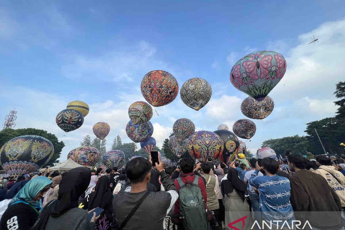 AirNav: 30 laporan penerbangan balon udara liar periode Lebaran 2024