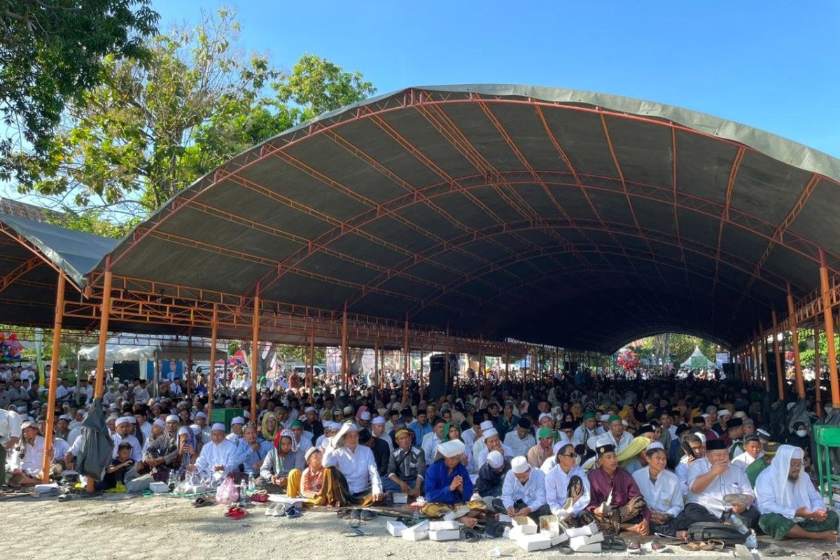Ribuan orang hadiri Haul Pendiri Alkhairaat "Guru Tua" di Palu
