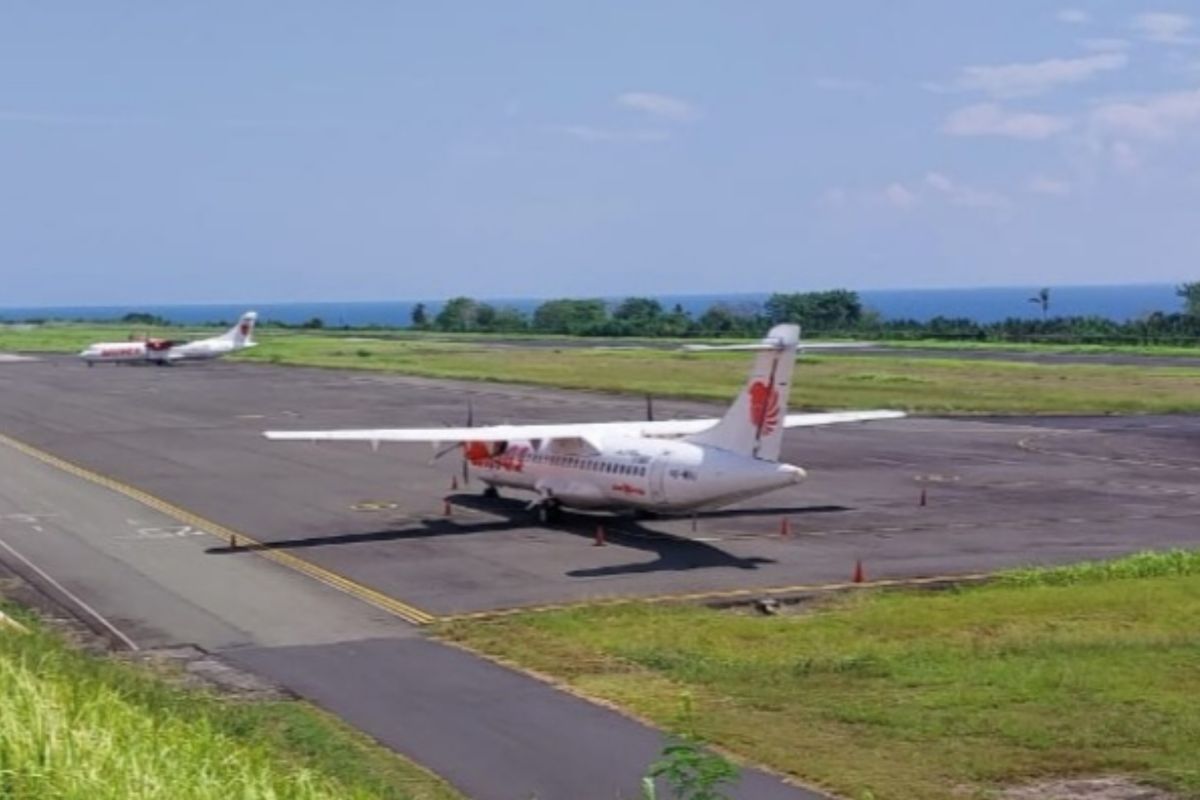 Penerbangan langsung Lion Air Grup Ternate-Manado terdampak erupsi Gunung Ruang