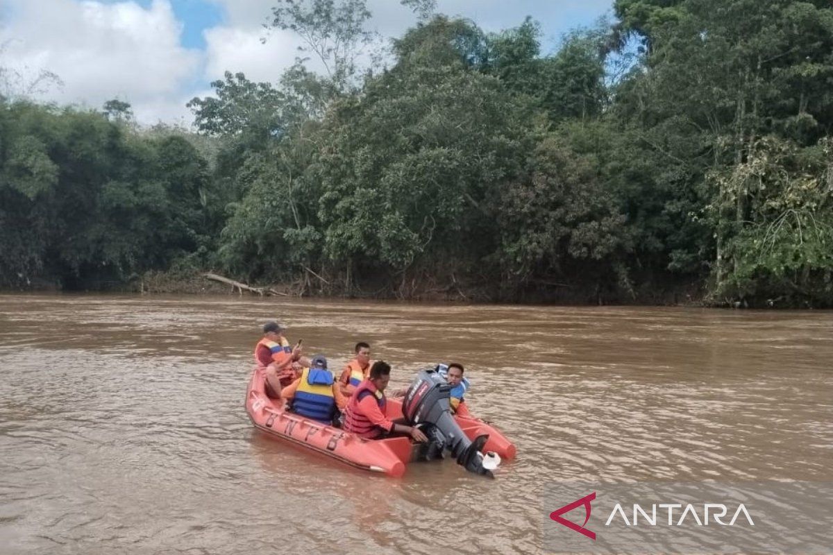 BPBD Muratara  gencarkan pencarian korban perahu karam dan terbawa arus