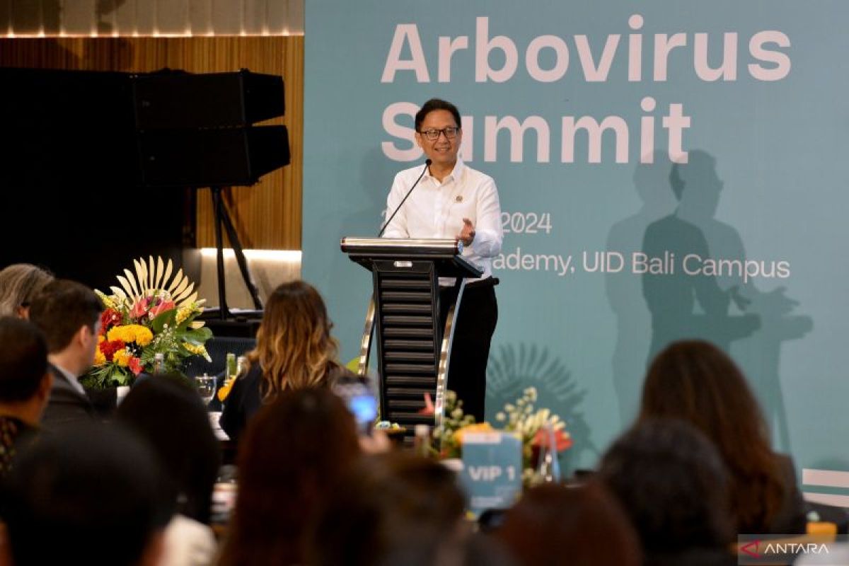 Health Minister pushes Wolbachia for dengue fight at Bali summit