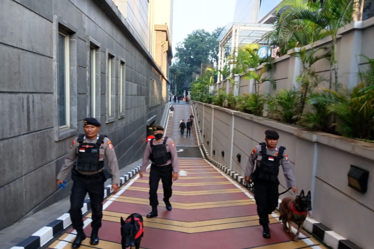 Polisi mengerahkan 10 anjing pelacak amankan putusan PHPU di MK