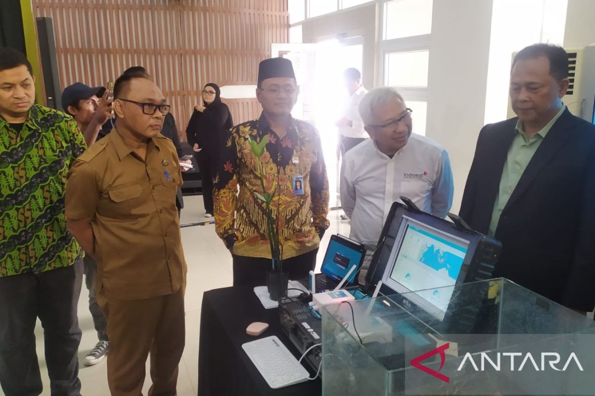 Indosat--USK kerja sama digitalisasi konservasi mangrove di Aceh