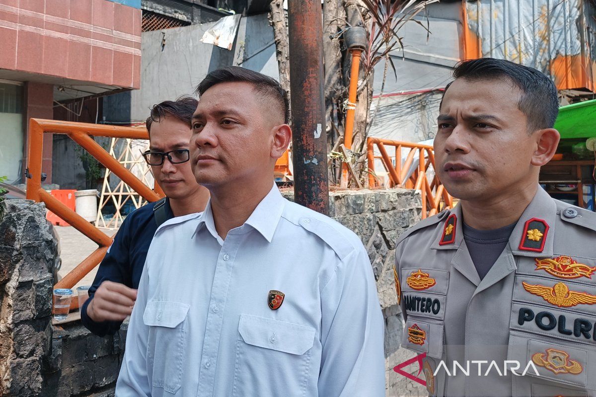 Tiga korban kebakaran ruko di Mampang masih dirawat di RS
