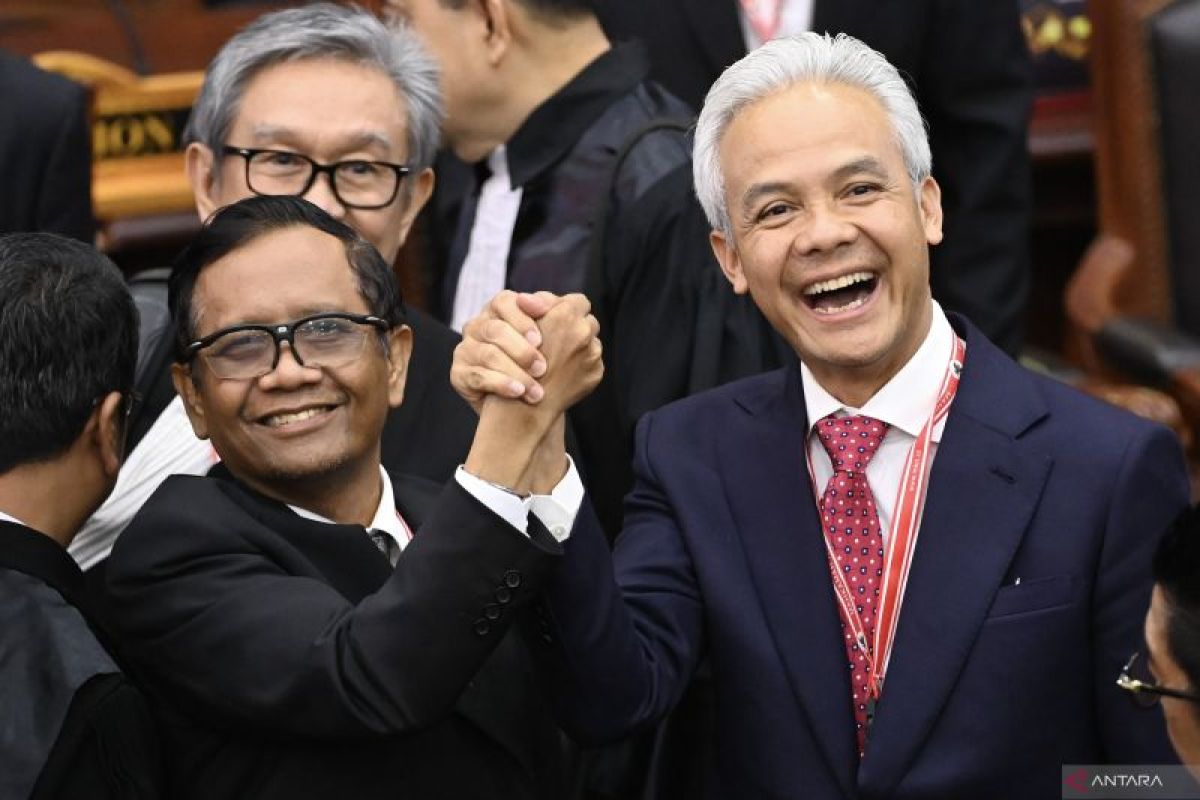 Pasangan Ganjar-Mahfud ucapkan selamat kepada Prabowo-Gibran