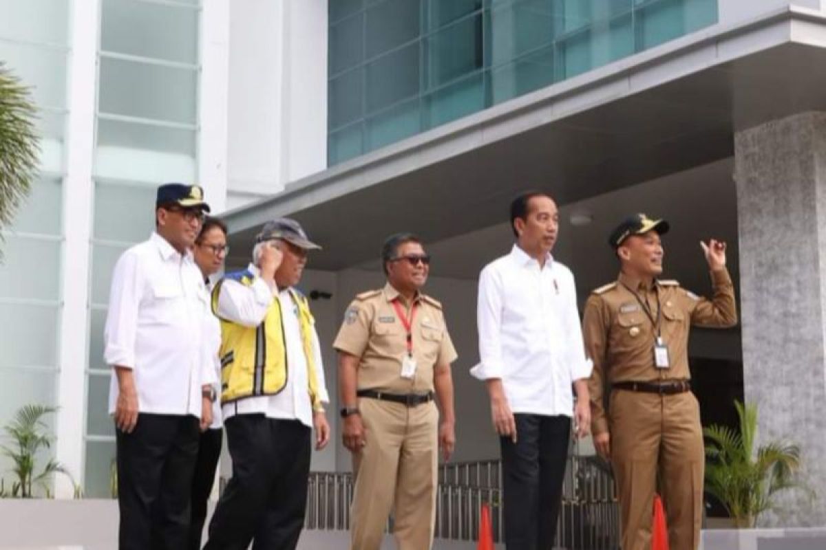 Gubernur : Kunjungan Presiden Jokowi kebanggaan masyarakat Sulbar