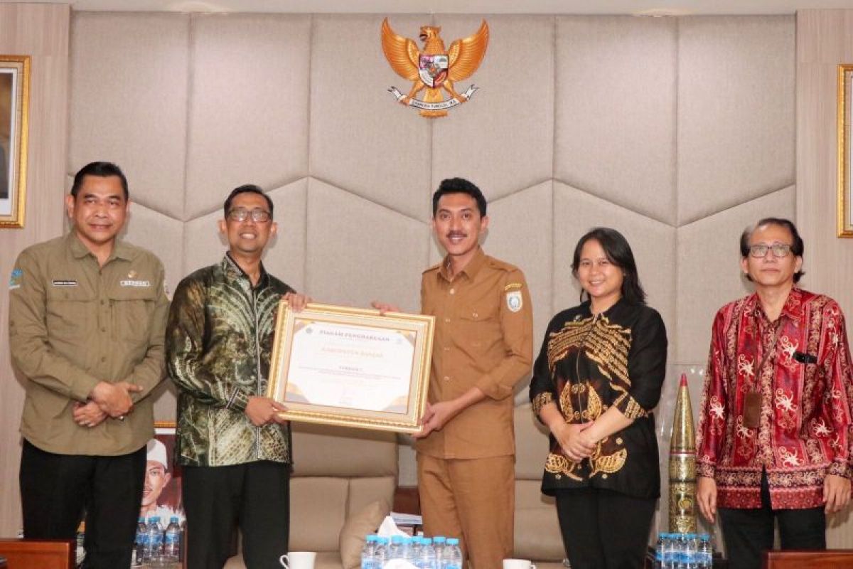 Pemkab Banjar raih penghargaan kinerja terbaik pengelolaan dana desa