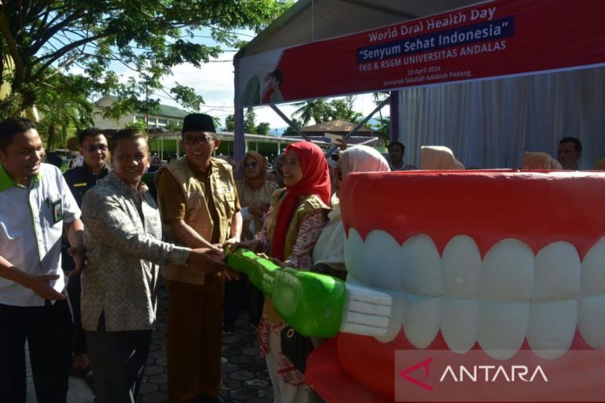 Sebanyak 125 ribu siswa di Padang dapat sosialisasi kesehatan gigi
