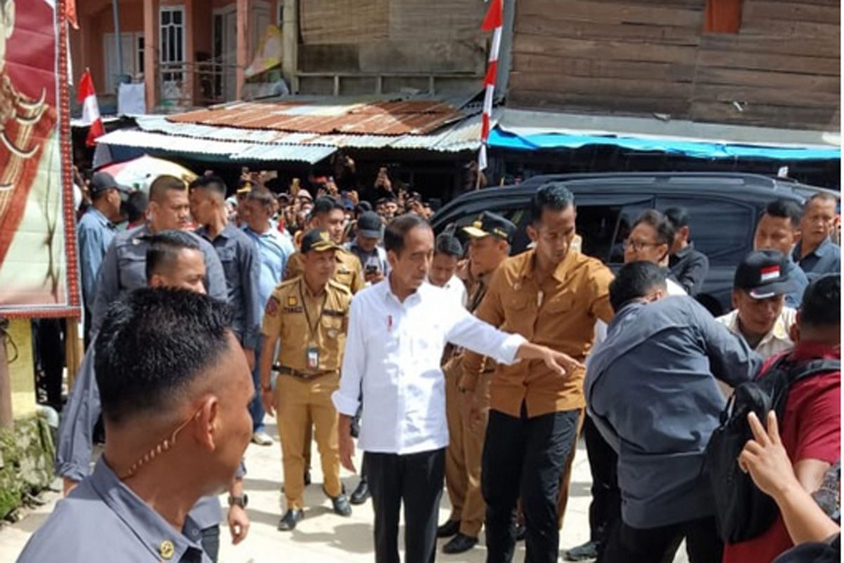 Imigrasi Polman ikut pengamanan kunker Presiden Jokowi di Mamasa