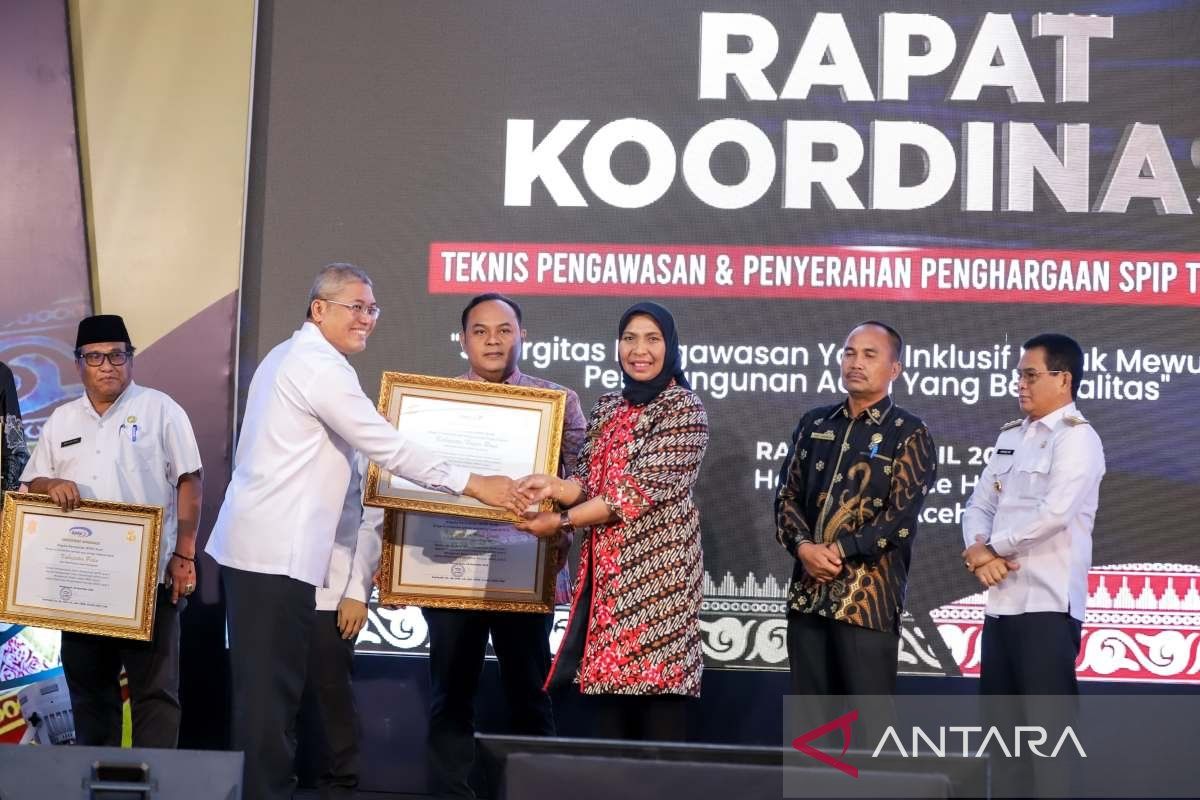 Pemkab Nagan Raya raih penghargaan SPIP dari BPKP Aceh