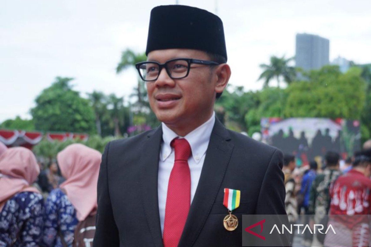 Bima Arya persembahkan Satyalancana dari Presiden untuk ASN Kota Bogor