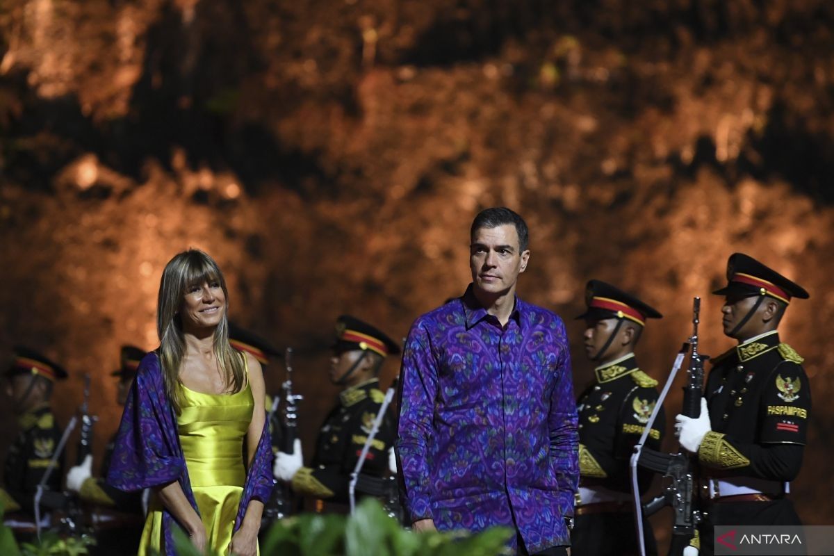 PM Spanyol tangguhkan tugas sementara usai istrinya diduga terlibat korupsi