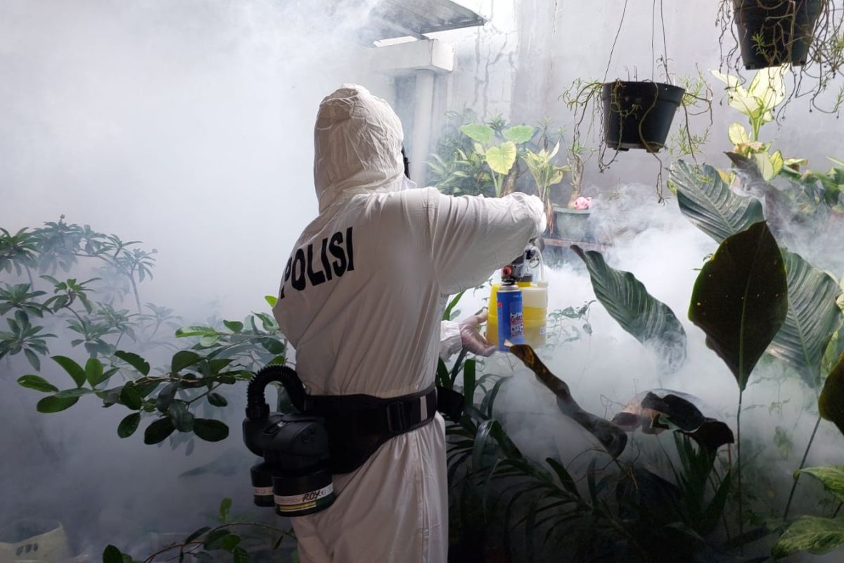 Polda Lampung lakukan pengasapan cegah penyebaran nyamuk DBD