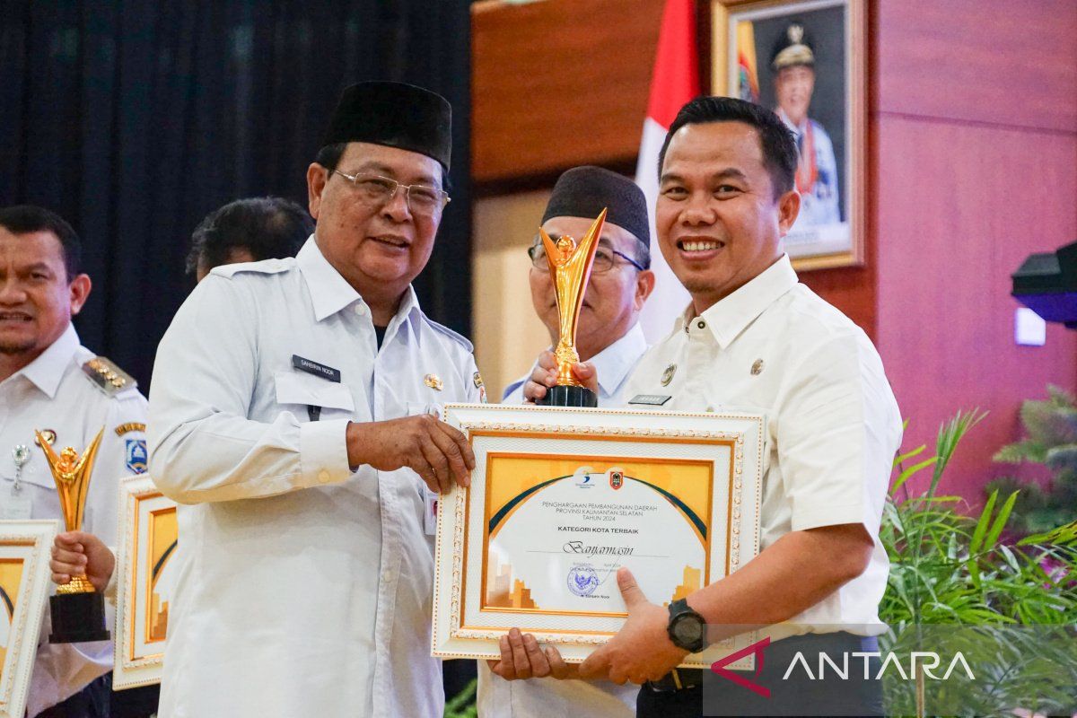 Banjarmasin named best city development in South Kalimantan