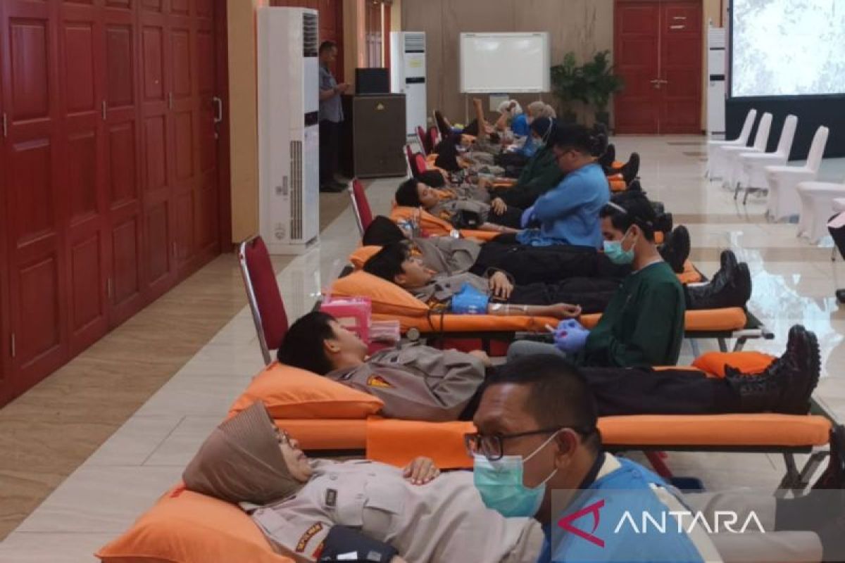 Hari Kartini, PPDI gelar donor darah di Sepolwan