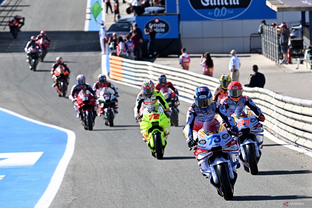 MotoGP: Pembalap Marquez bersaudara kuasai latihan bebas di Spanyol