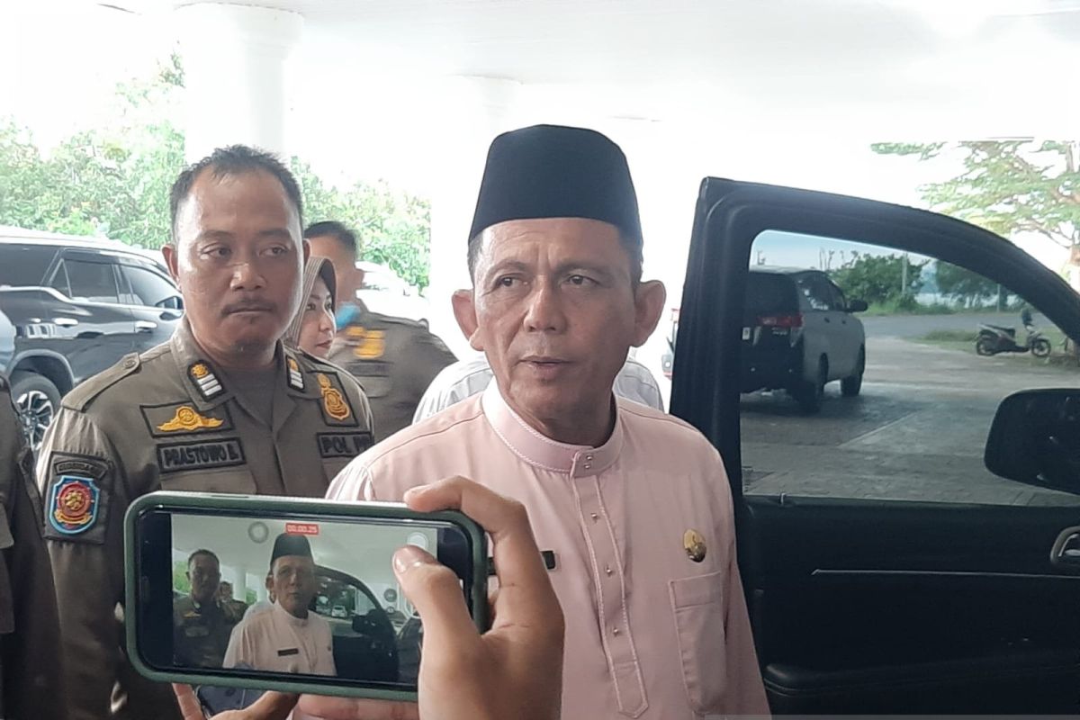 Gubernur Ansar harap Presiden terpilih tuntaskan proyek strategis