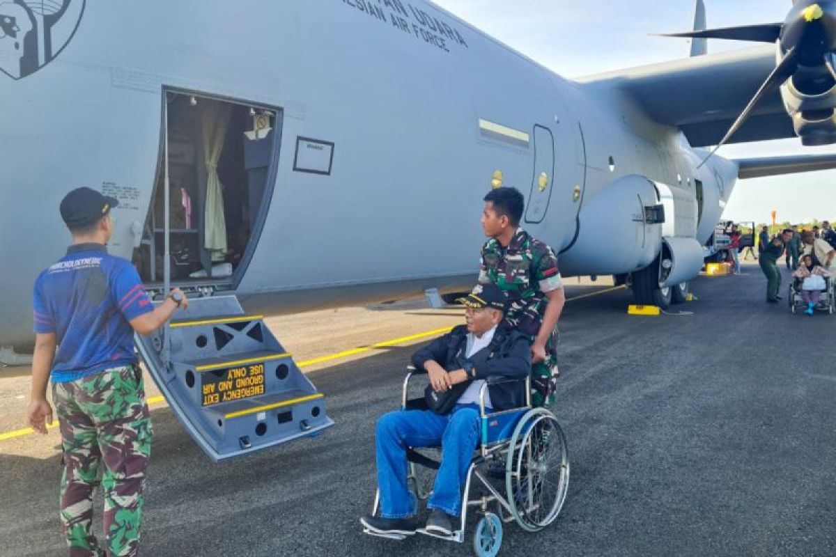 Pesawat TNI AU evakuasi pasien dari Natuna ke Tanjungpinang