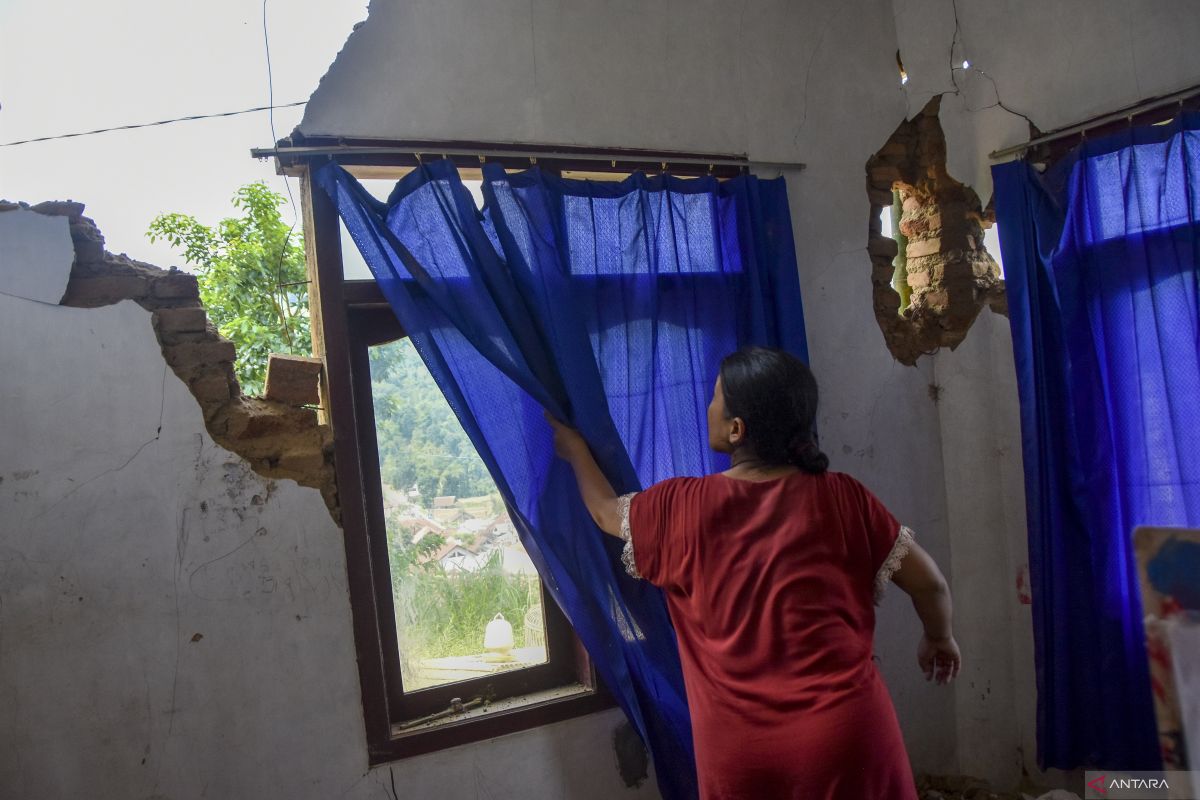 Gempa Garut, puluhan rumah dan faskes rusak